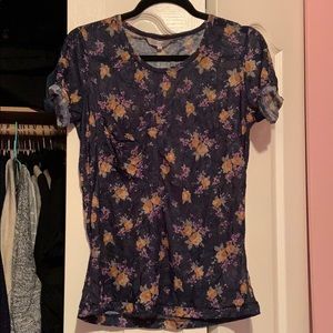 2/$15 Costa Blanca Floral Tshirt